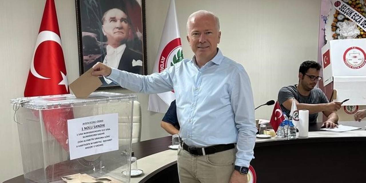 Aydın Eczacı Odası Başkanı Karaarslan 6. Kez Güven Tazeledi