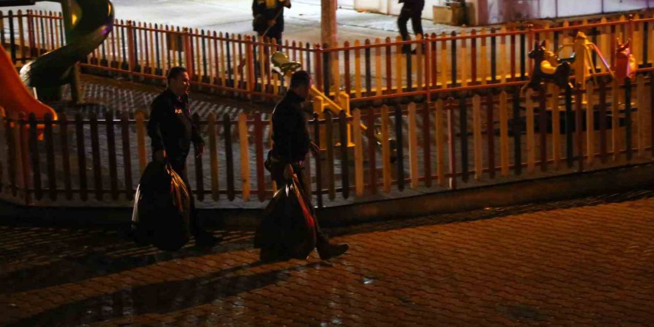Kastamonu’da Yol Kenarında Unutulan Şüpheli Valiz Fünyeyle Patlatıldı