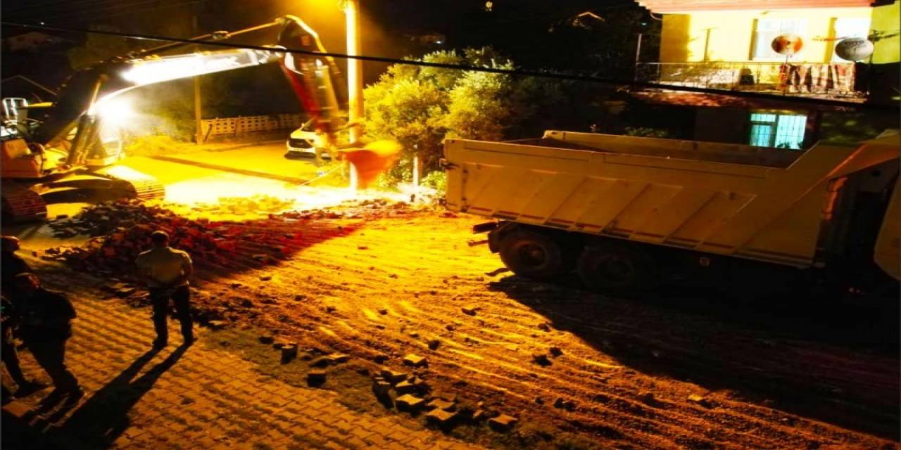 Başkan Akçadurak: “Yol Bakım Ve Onarım Çalışmalarımız Aralıksız Devam Ediyor”