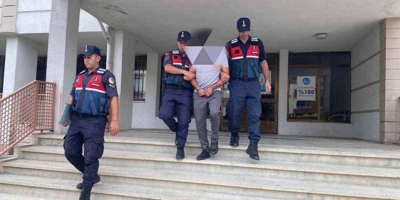 Kastamonu’da Çeşitli Suçlardan Araması Bulunan Üç Şahıs Yakalandı