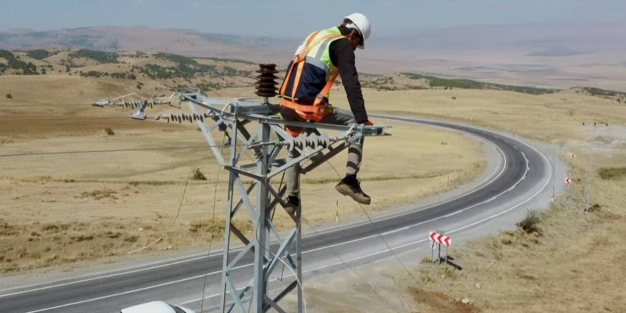 Vedaş’tan Terörün Bitirildiği Bölgelere 100 Milyonluk Yatırım