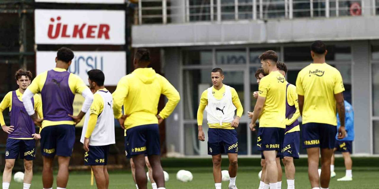 Fenerbahçe’de Spartak Trnava Maçı Hazırlıkları Başladı