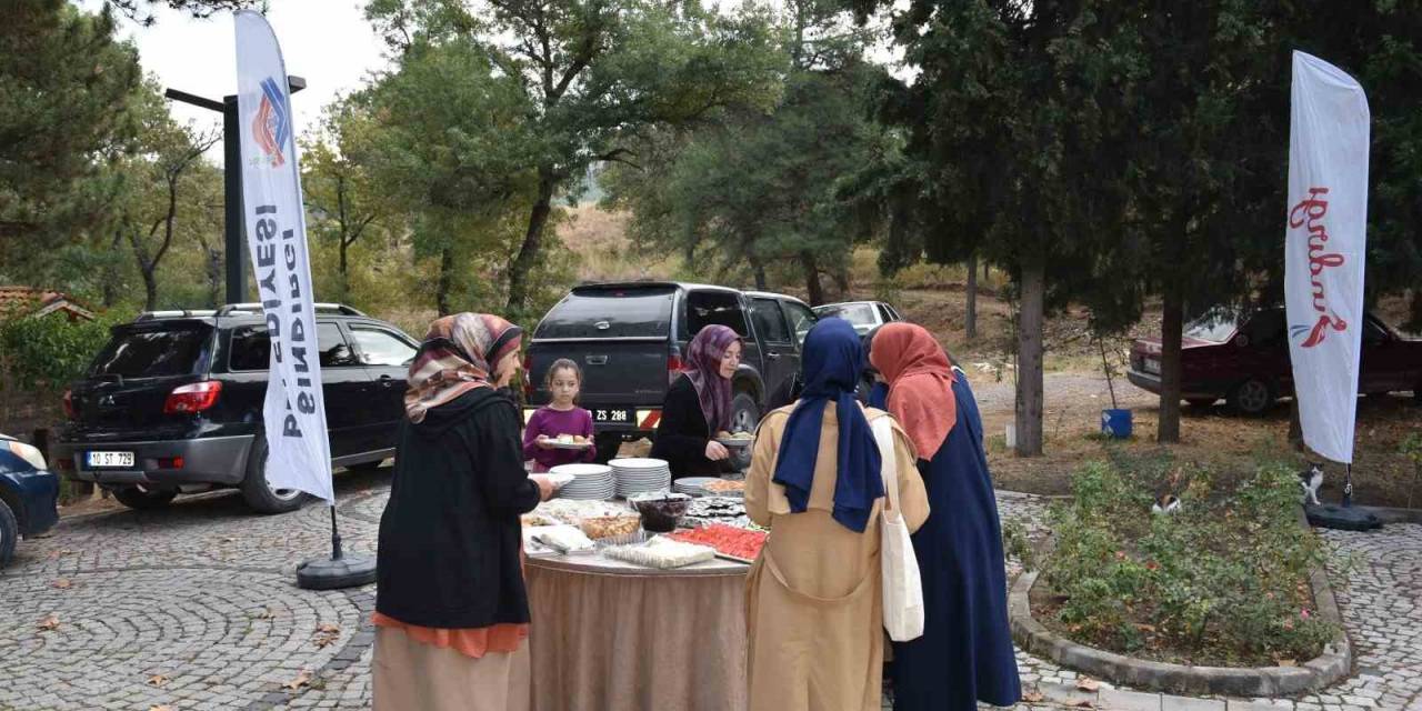 Sındırgı’da Din Görevlileri Kışla Müzehan’da Buluştu