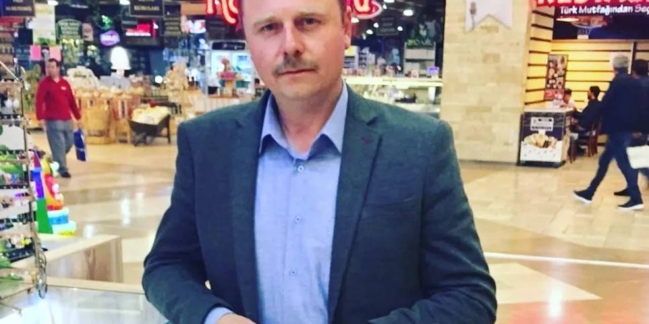 Bakımını Yaptığı Arılar Ölümüne Neden Oldu