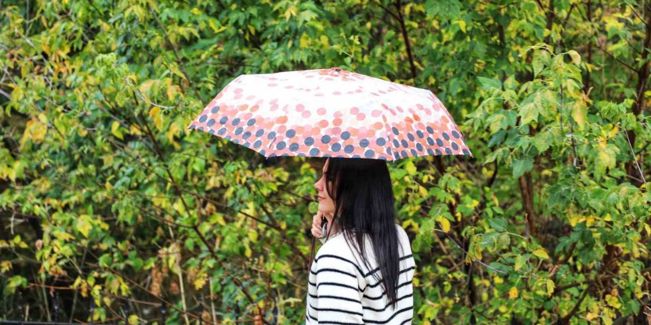 Ağrı’da Sağanak Yağış Vatandaşları Zor Durumda Bıraktı