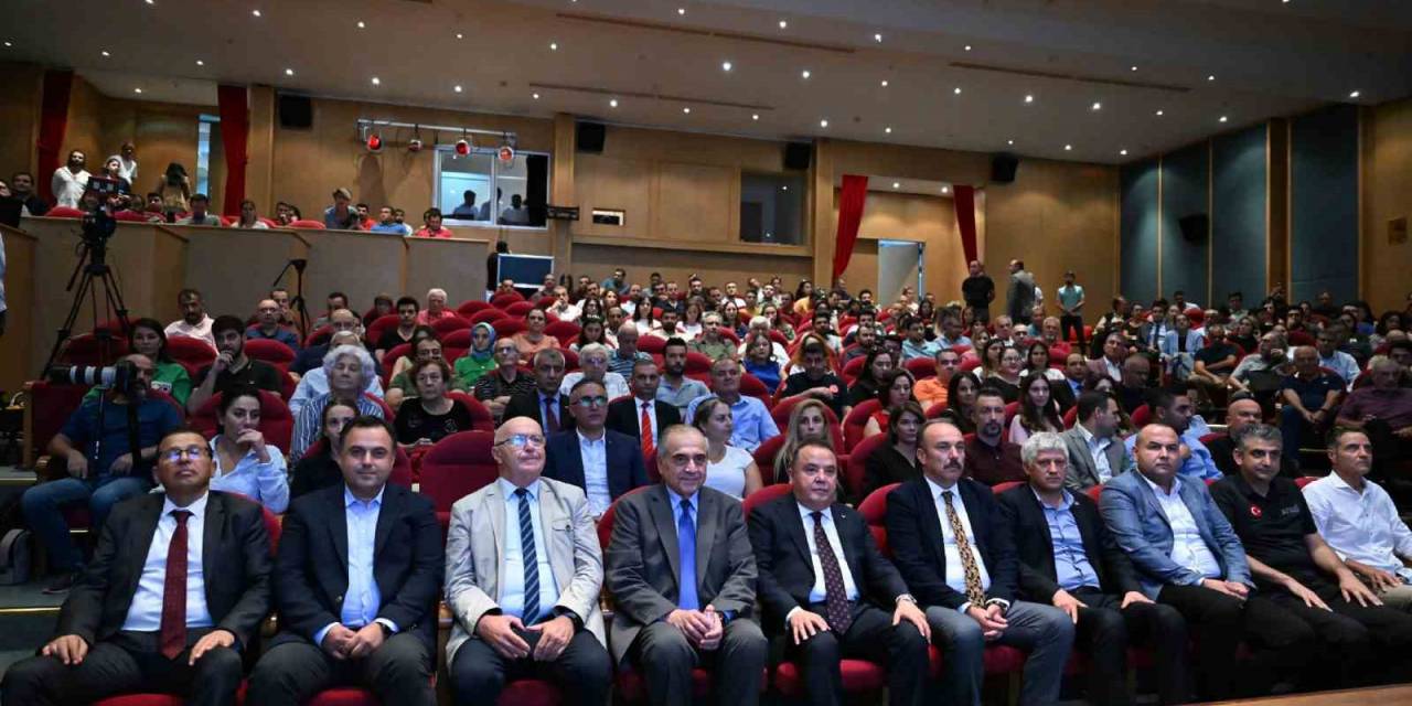 Başkan Böcek: "Türkiye Deprem Vakfı İle Beraber Çalışacağız"