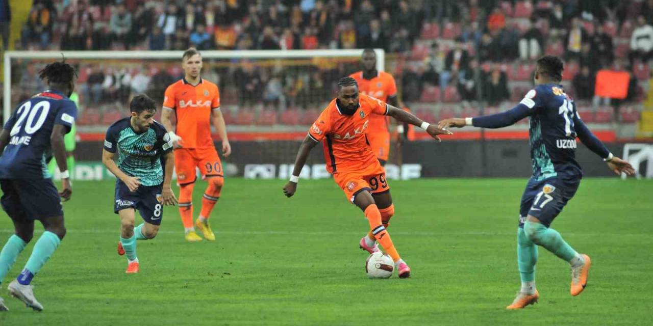 Trendyol Süper Lig: Kayserispor: 0 - Rams Başakşehir: 0  (Maç Sonucu)