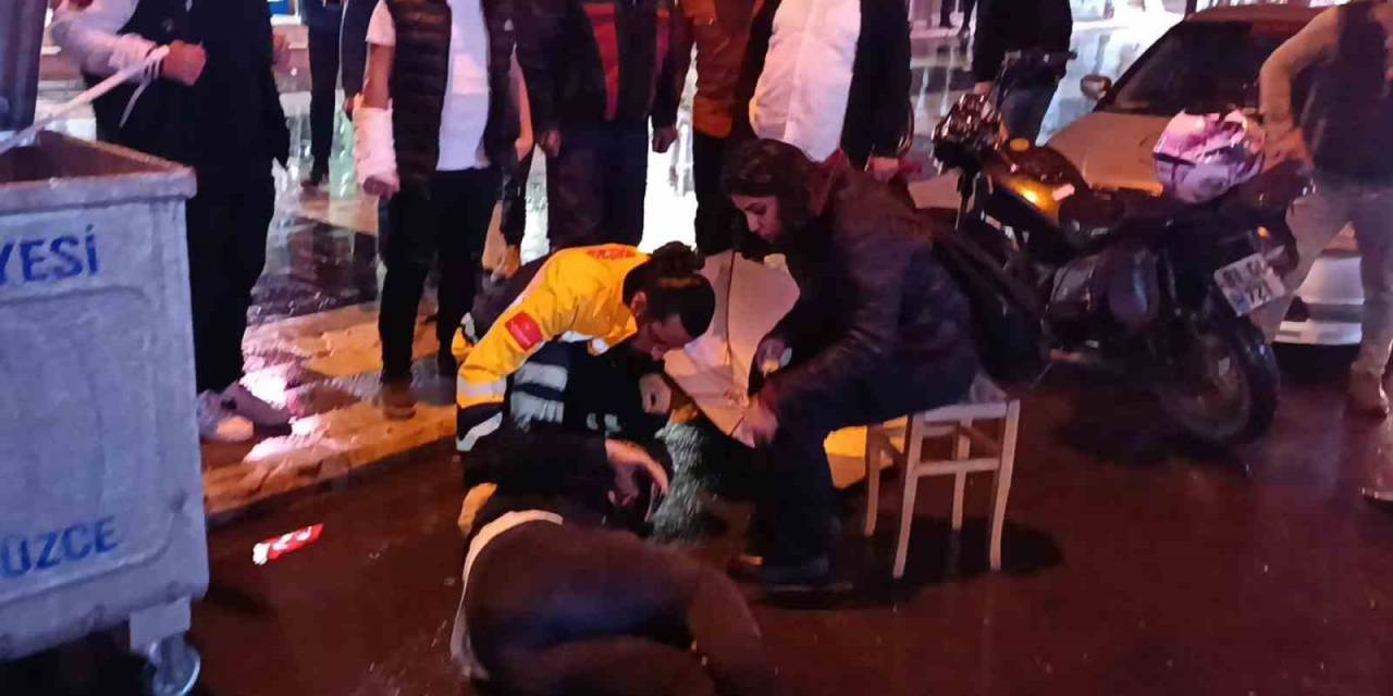 Minibüsle Motosiklet Çarpıştı: 1 Yaralı