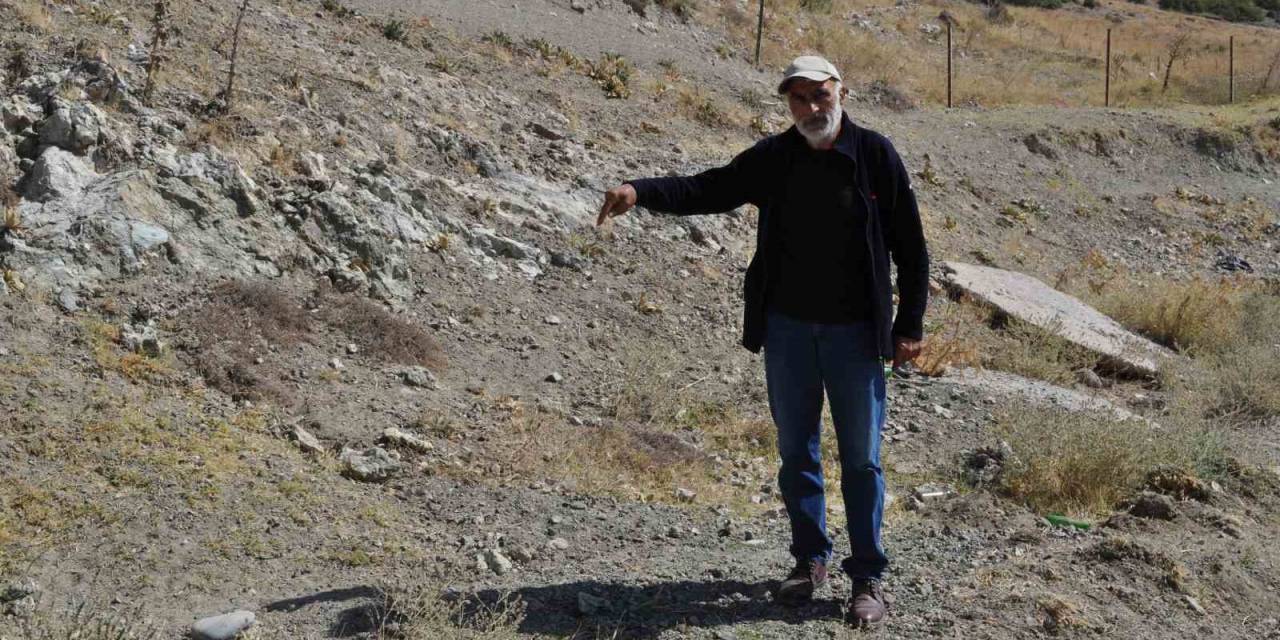 Çalınan Otobüs Durağıyla İlgili Vatandaştan Odunpazarı Belediyesi’ne Çağrı