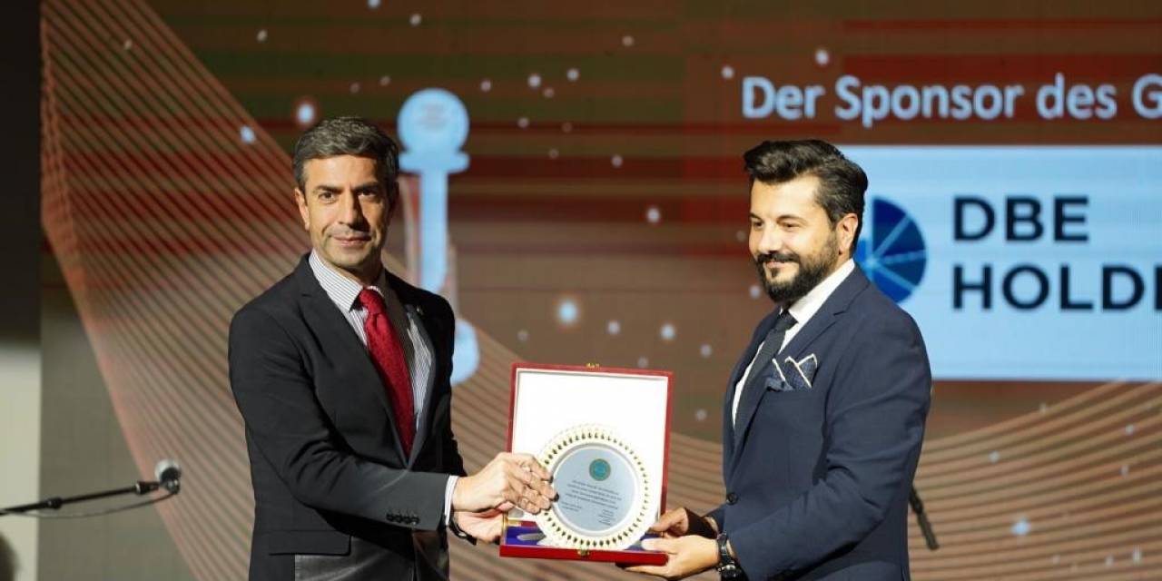 İstanbul Ekonomi Zirvesi Almanya’da Düzenlenerek Uluslararası Arenaya Taşındı