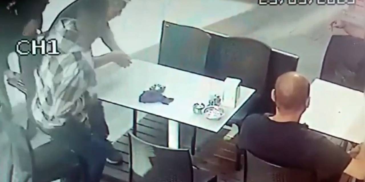 İstanbul’da Büfeciye Silahlı Saldırı Kamerada: Adres Sorma Bahanesiyle Vurdu