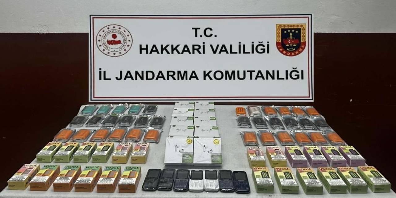 Hakkari’de Çok Sayıda Gümrük Kaçağı Malzeme Ele Geçirildi