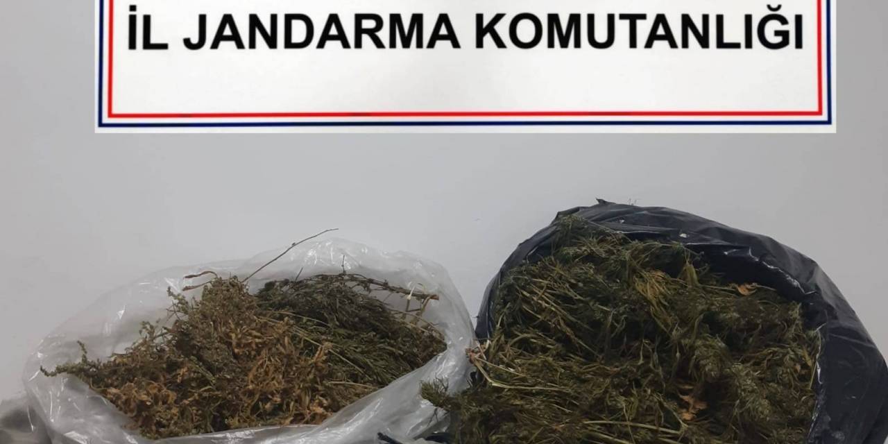 Çal’da 2 Uyuşturucu Taciri Tutuklandı