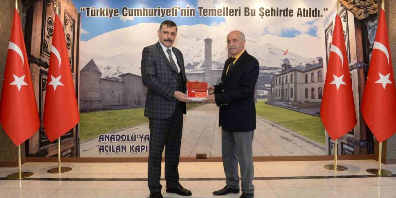 47 Yıllık Kamu Görevinde 15 Vali İle Çalıştı