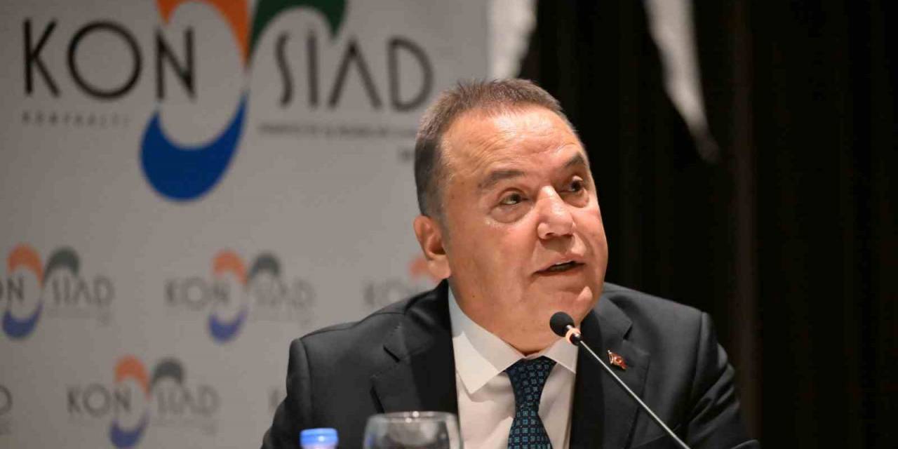 Başkan Böcek: "Falez Ve Antalyaspor Kavşağı Kapanacak, Orada Yaşam Alanı Oluşacak"