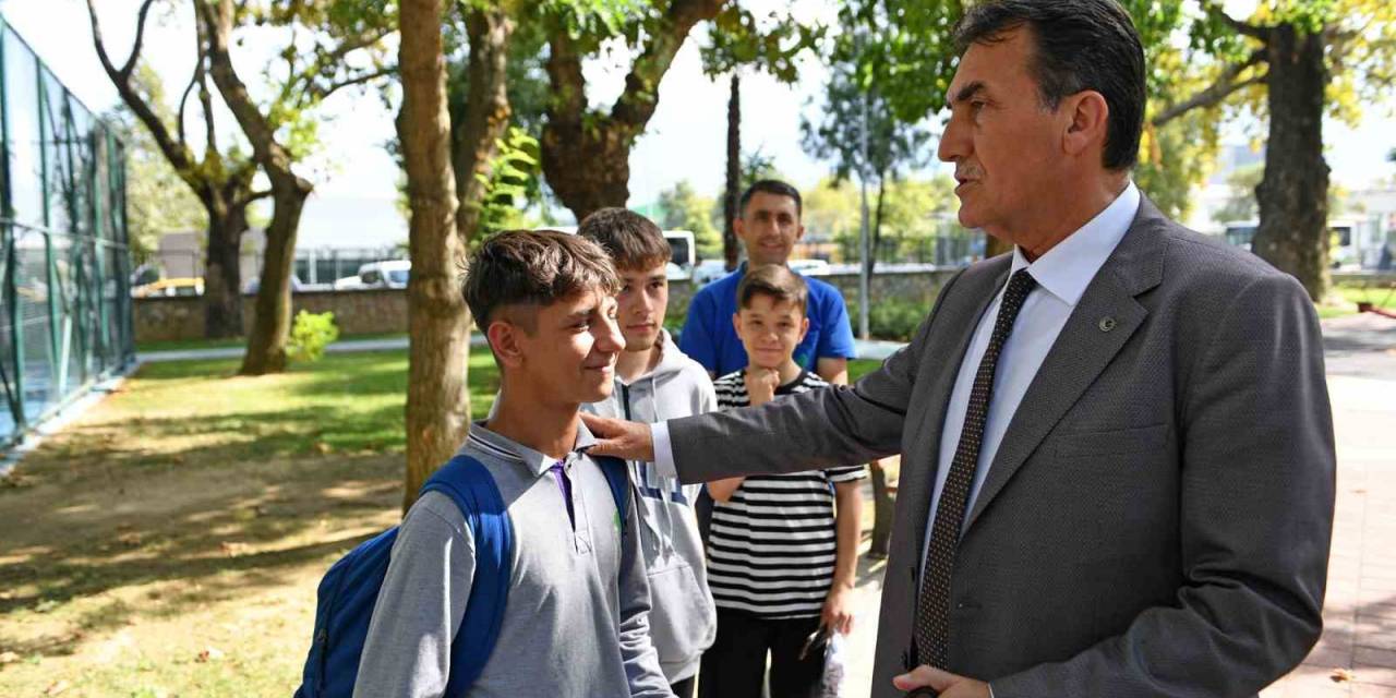 Çocuklar İstedi Başkan Dündar, Hemen Yerine Getirdi