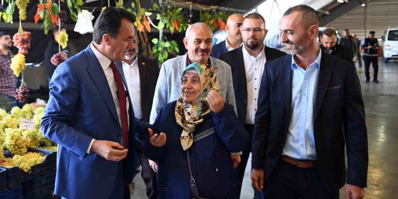 Başkan Dündar, Pazarcı Esnafının Yanında