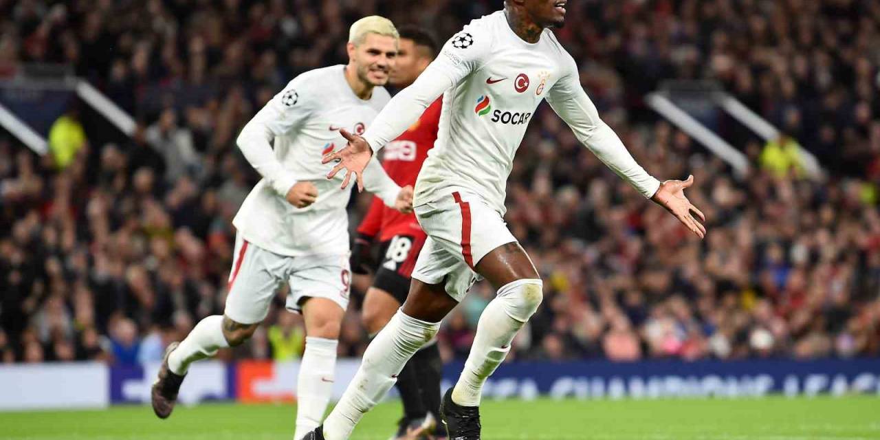 Uefa Şampiyonlar Ligi: Manchester United: 1 - Galatasaray: 1 (İlk Yarı)