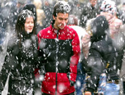 Kar Geliyor - HARİTALI