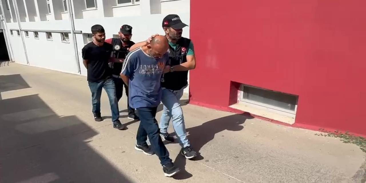 Adana’da 2 Uyuşturucu Satıcısı Operasyonla Yakalandı