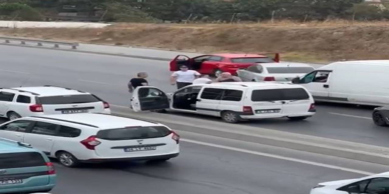 E-5’i Kapatıp Birbirlerine Girdiler