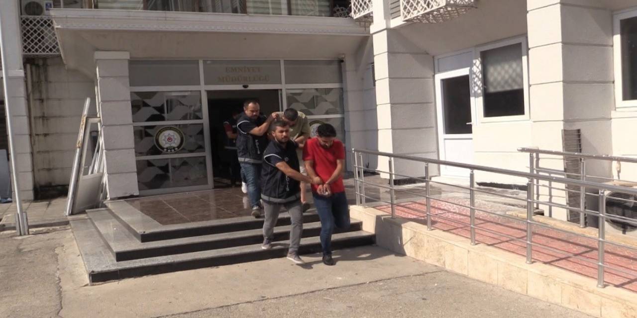 Mersin Merkezli 2 İlde Göçmen Kaçakçılığı Operasyonu: 6 Gözaltı