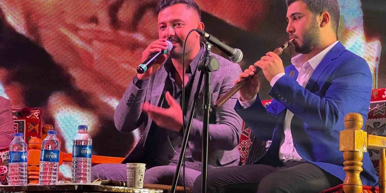 Ağrı’da Serhad’ın Dengbejleri Programı Büyük İlgi Gördü