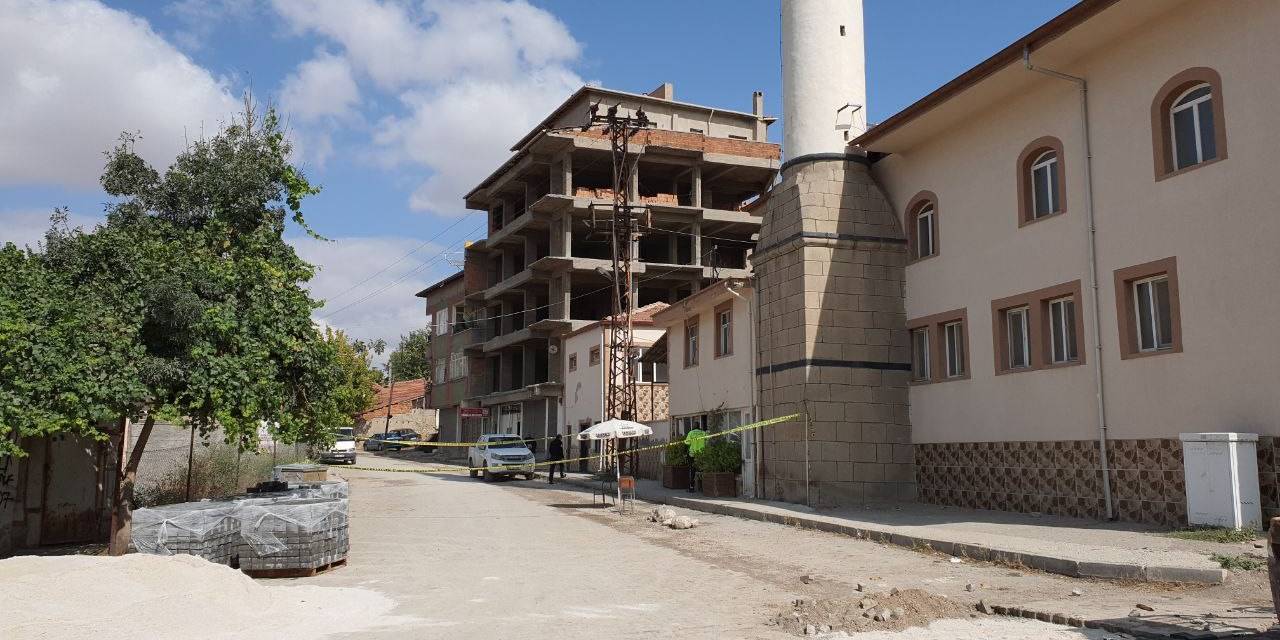 Şüpheli Çanta Paniğe Neden Oldu