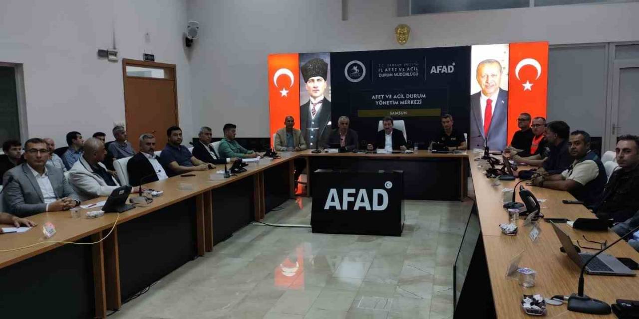 Devlet Sele Karşı Seferber Oldu: 2 Bin 239 Personel Ve Bin 98 Araçla Müdahale Edildi