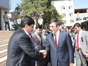 Başbakan Yardımcısı Cevdet Yılmaz: "Ama Demeden Teröre Karşı Durmalıyız"