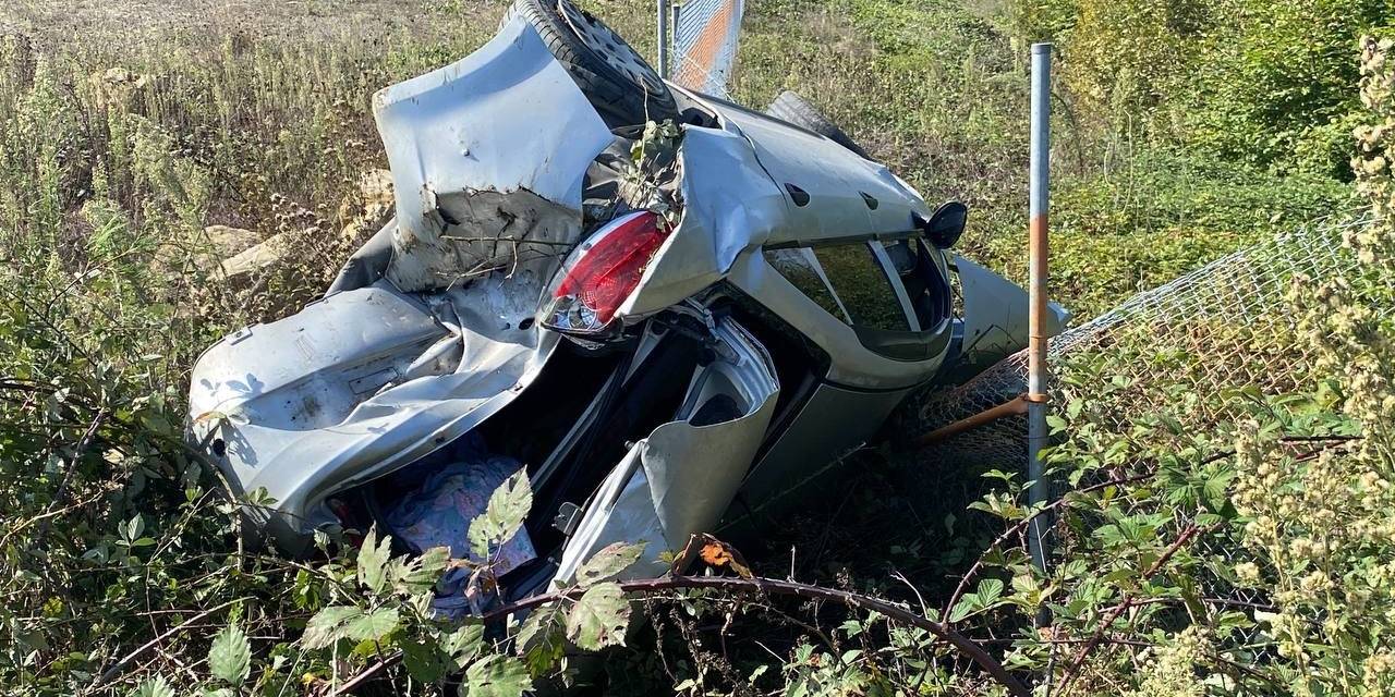 Kuzey Marmara Otoyolu’nda Kontrolden Çıkan Araç Takla Attı
