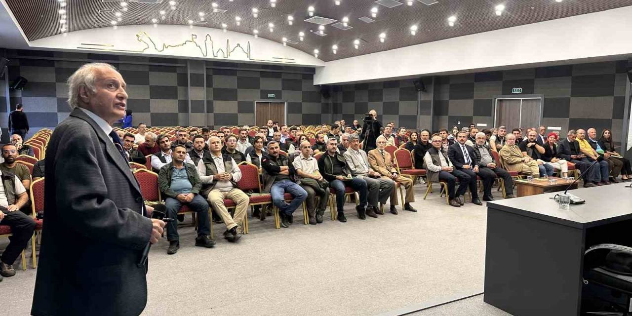 Elazığ’da “Kızılçam Ve Sedirin Morfolojisi” Semineri