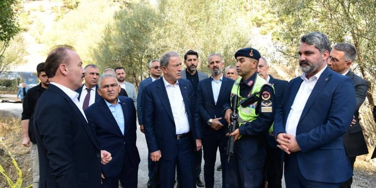 Hulusi Akar: "şehidimizin Kanı Yerde Bırakılmadı”