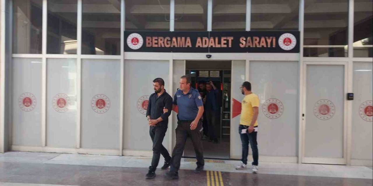Uyuşturucu Tacirlerinin Aracı Takip Edildi, Kıskıvrak Yakalandılar