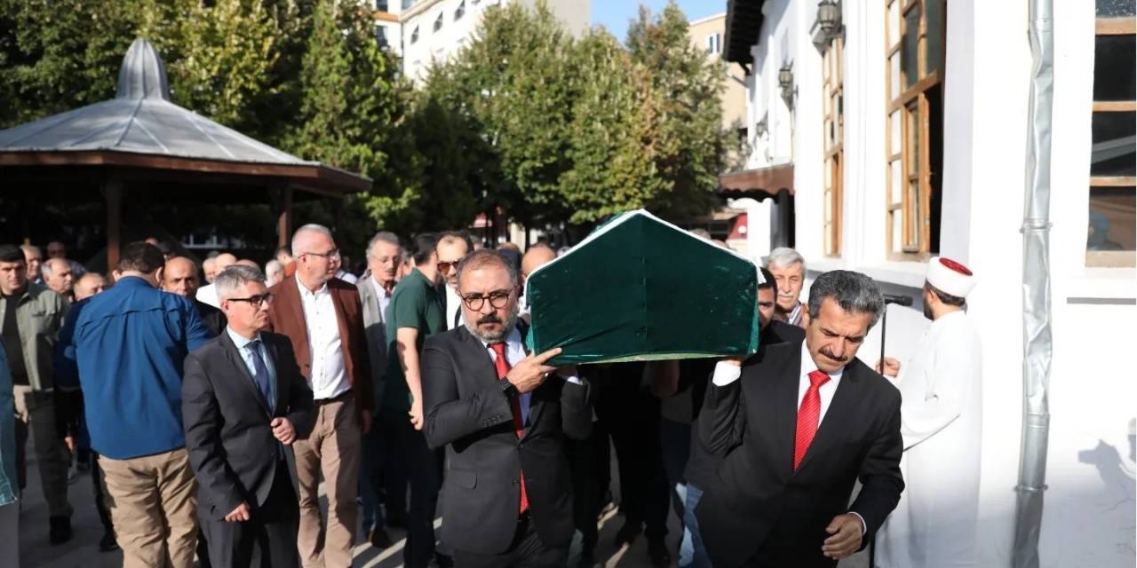 Kırklareli’nde Yerel Gazete Sahibi Şerafattin Ural Hayatını Kaybetti