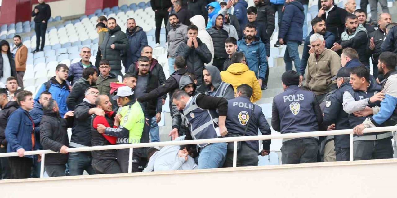 Kars’ta Kupa Maçı Sonrası Arbede