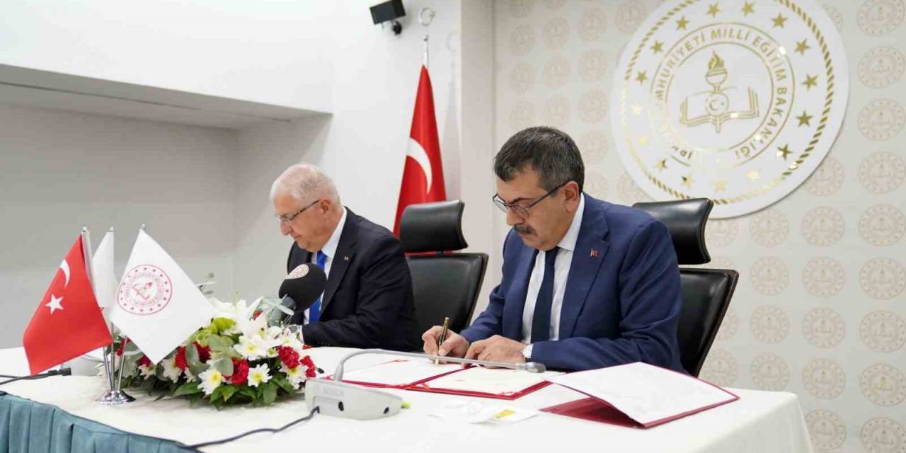 Msb Ve Meb Arasında Savunma Sanayi İçin Protokol