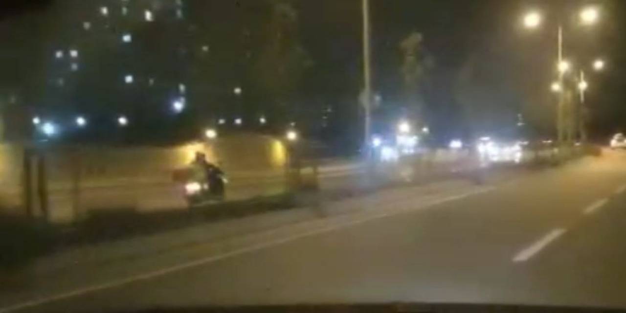 Motokuryenin Tehlikeli Yolculuğu Kamerada