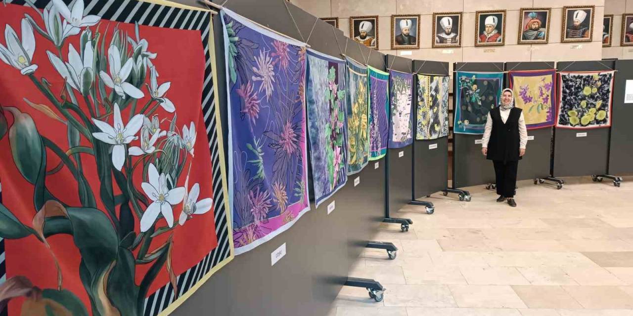 Kütahya’da ’eşarp Tasarımı’ Sergisi