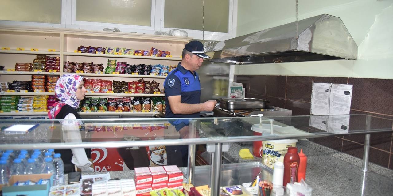 Kartepe’de Kantinler Denetleniyor