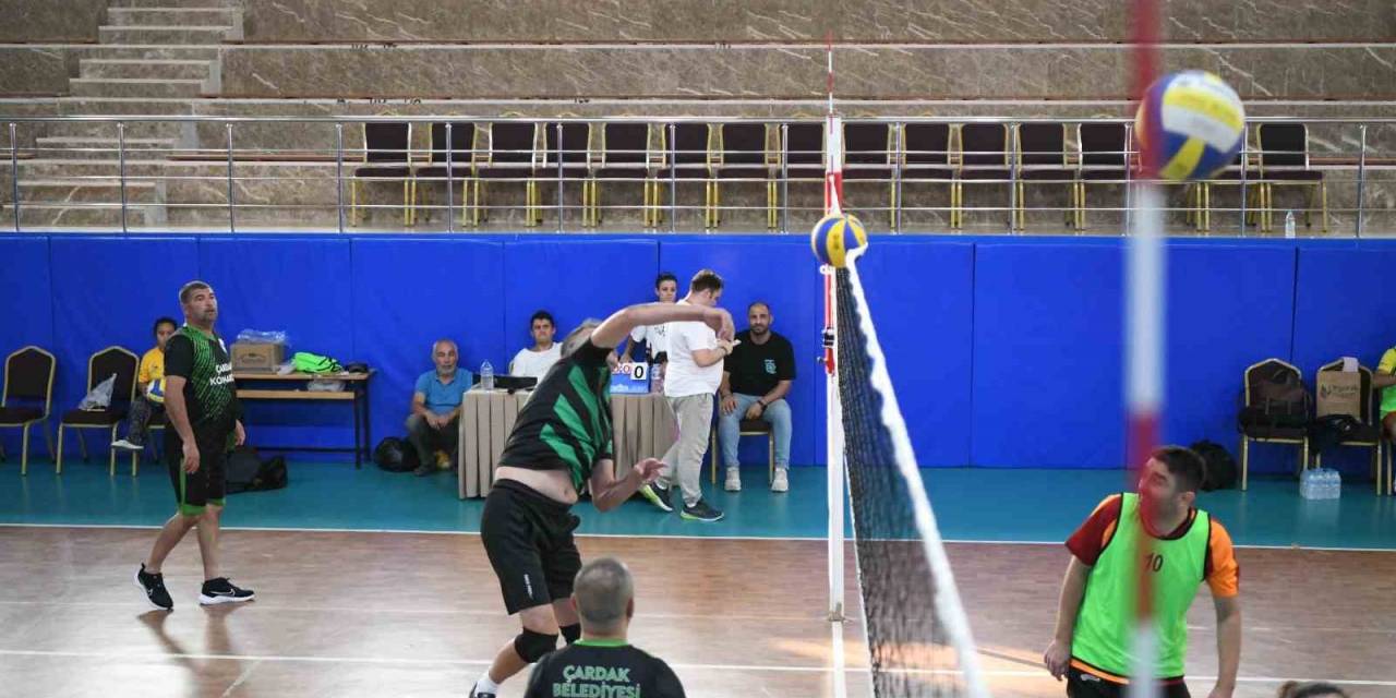 Cumhuriyet’in 100’üncü Yılında Kamu Kurumları Arası Voleybol Turnuvası Başladı