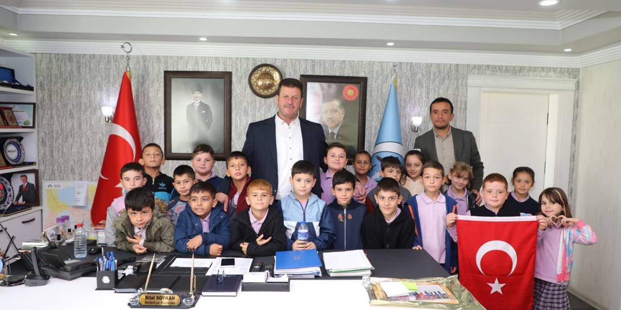 Başkan Soykan: “Tüm Gayretimiz Çocuklarımıza Güzel Bir Gelecek İçin”