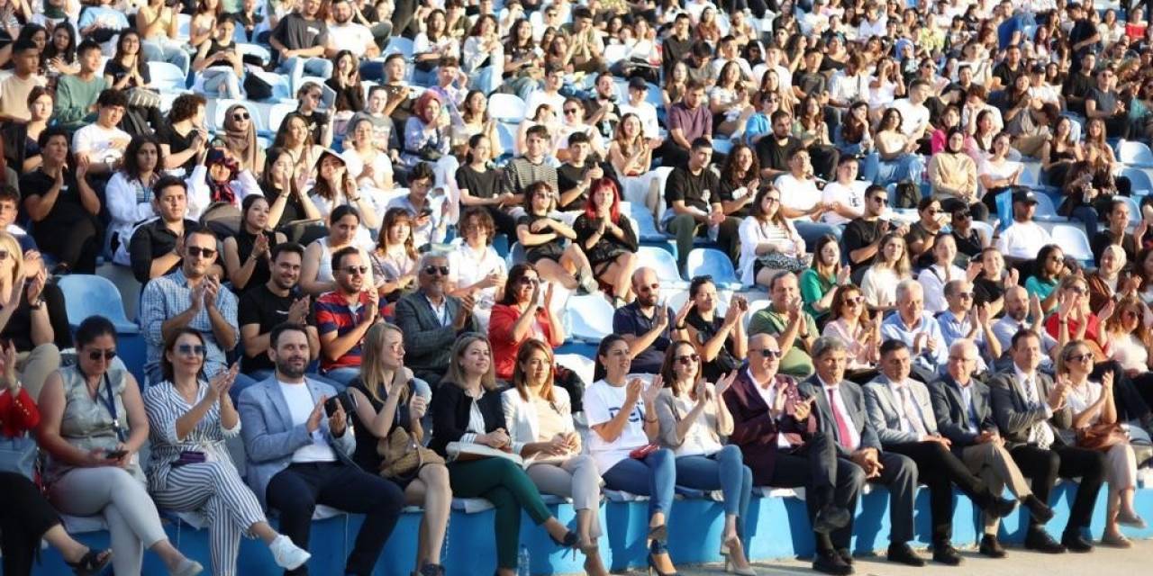 Deü’lü Öğrenciler Akademik Yılın İlk Dersini Yaptı