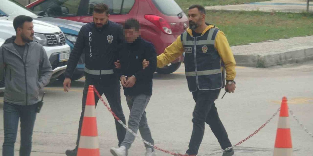 Aynı Yerden İkinci Kez Hırsızlık Yapmak İsterken Yakayı Ele Verdi