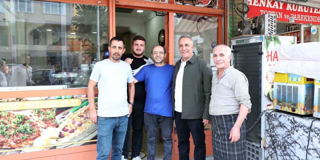 Sultangazi’de Vatandaşların Öneri Ve Talepleri Dinlenmeye Devam Ediliyor