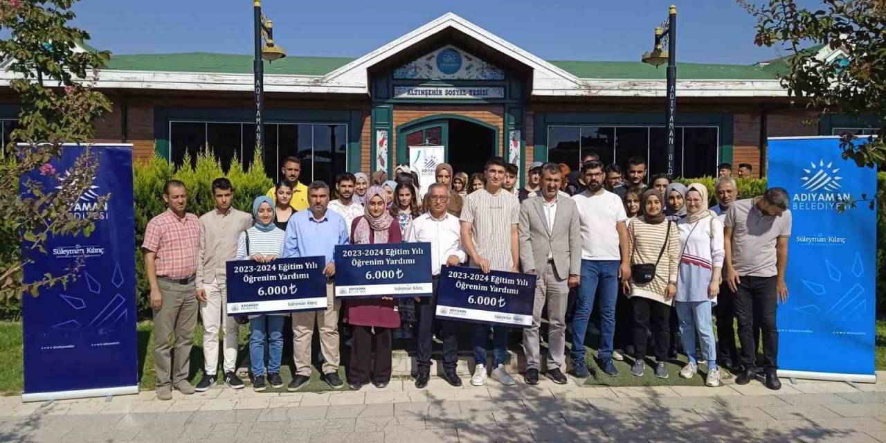 Adıyaman Belediyesi Depremzede Öğrencilerin Yanında