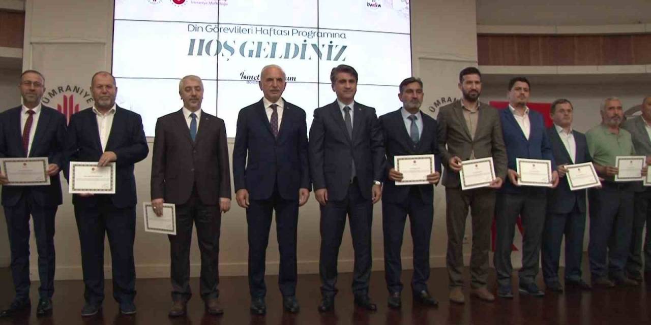 Ümraniye’de Din Görevlileri Haftası Kutlandı