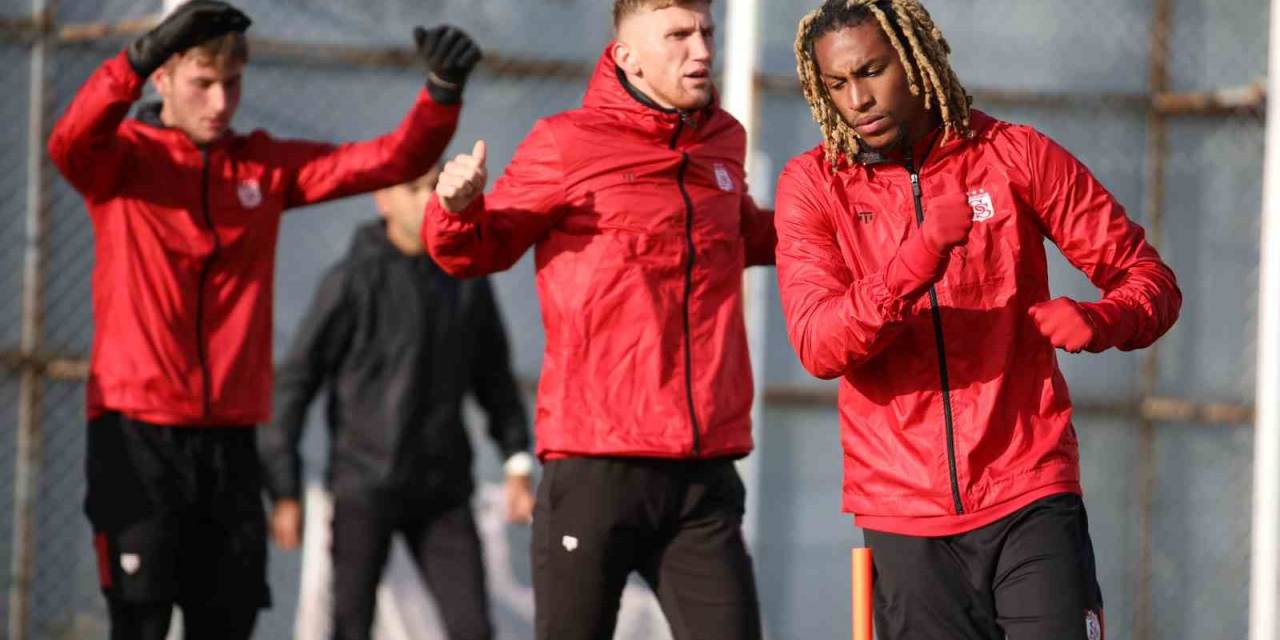 Sivasspor, Pendik Maçının Taktiğini Çalıştı