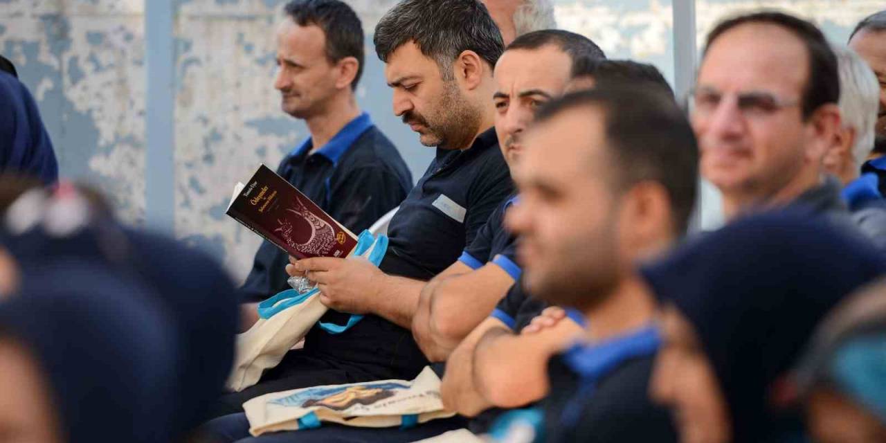 Fabrikada İşçilere Öykü Molası