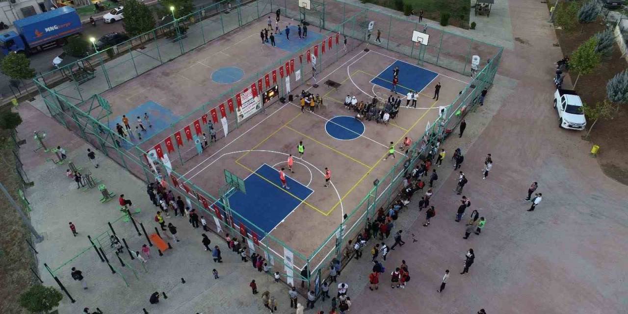 Siirt’te 3x3 Sokak Basketbolu Heyecanı Başladı
